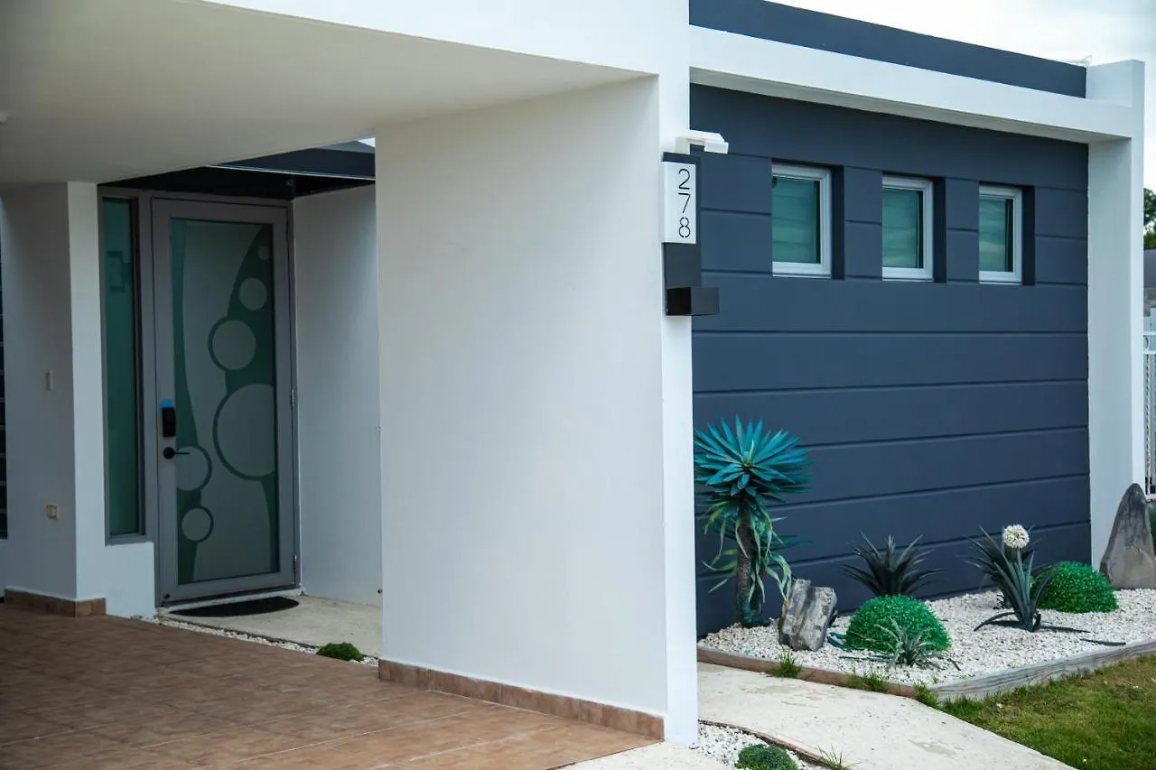 דירות לוקווילו Ocean Blue Getaway House פוארטו ריקו