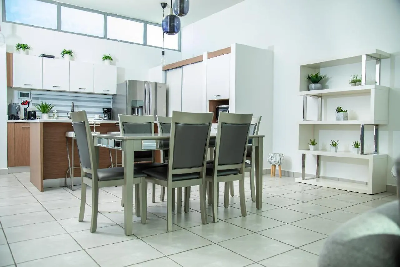 דירות לוקווילו Ocean Blue Getaway House פוארטו ריקו